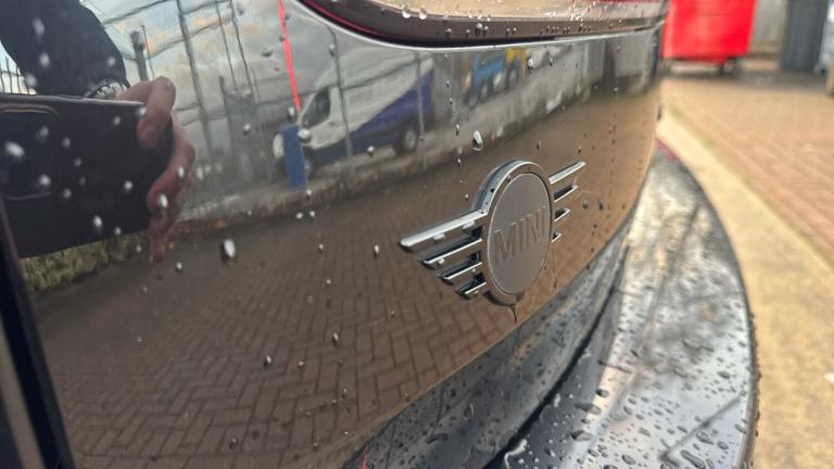 2022 MINI Clubman 1.5 Cooper Shadow Edition 6dr Auto ESTATE PETROL Automatic