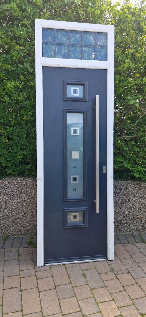 Composite door