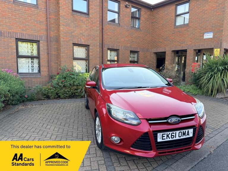 2011 Ford Focus 1.6 TDCi Titanium Euro 5 (s/s) 5dr HATCHBACK Diesel Manual