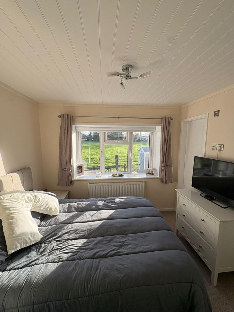 27 Croft Park in Cheshire  - Lodge / Caravan 