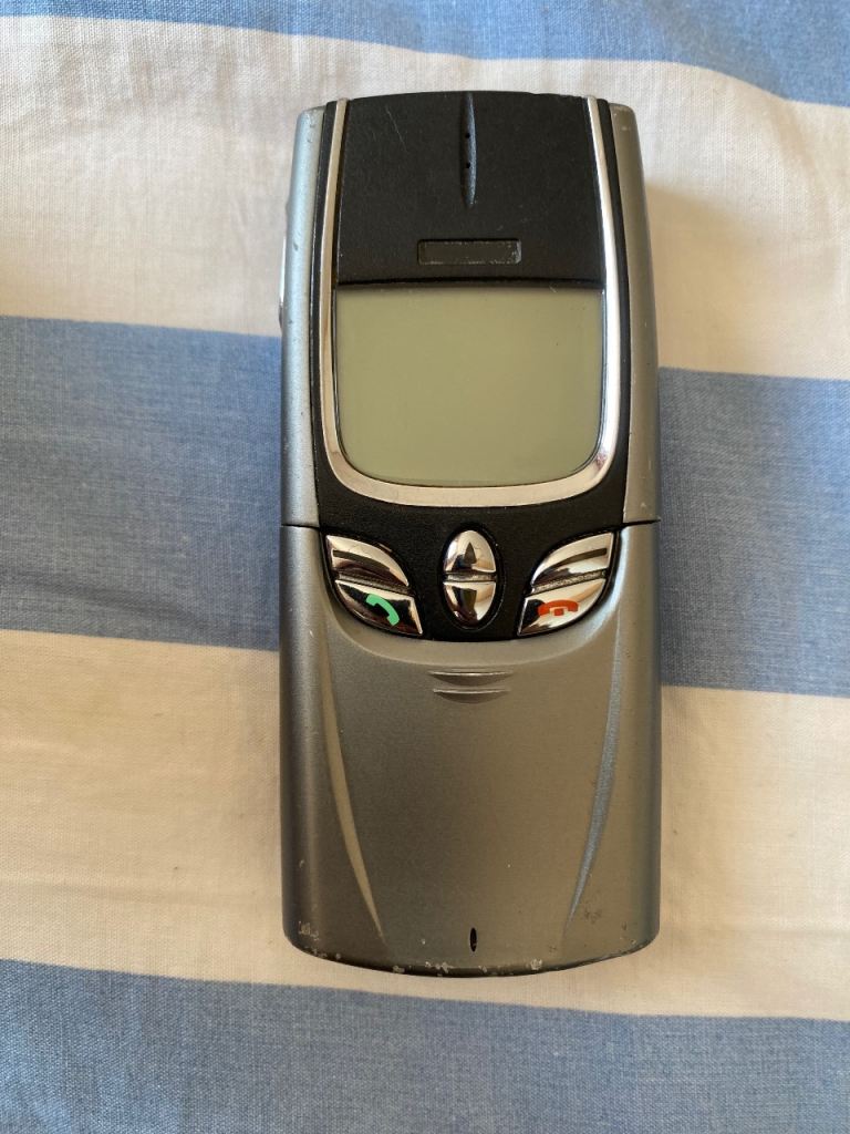 NOKIA 8850 METAL SLIDE 