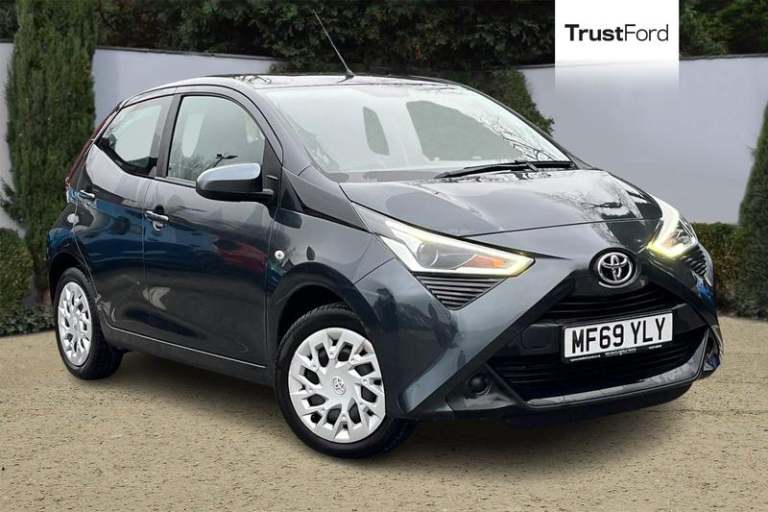 2019 Toyota AYGO 1.0 VVT-i X-Play 5dr HATCHBACK PETROL Manual