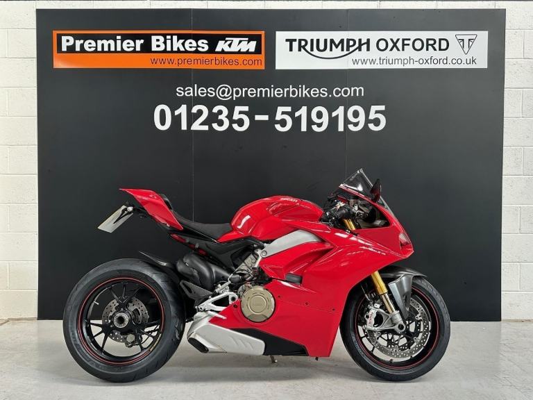 2018/67 Ducati Panigale V4S Motorcycle 