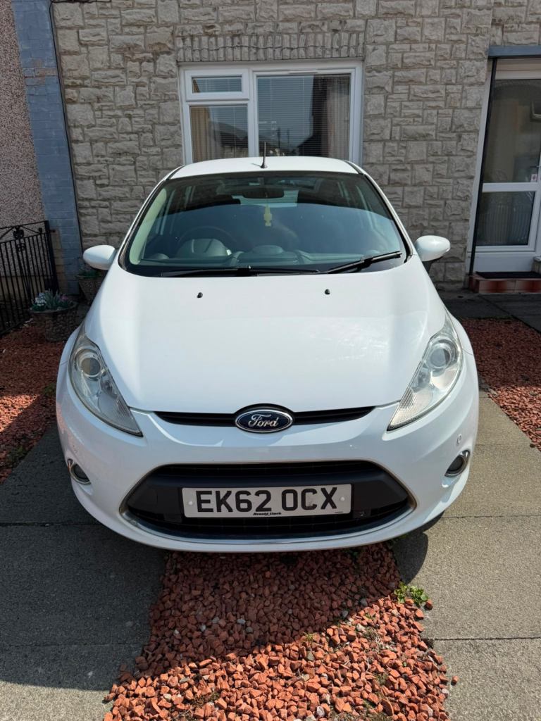 Ford, FIESTA, Hatchback, 2012, Manual, 1399 (cc), 5 doors