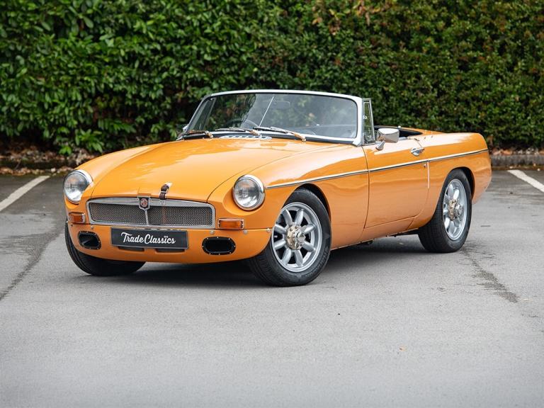 1989 MG MGB 'Road Race''  PETROL Manual