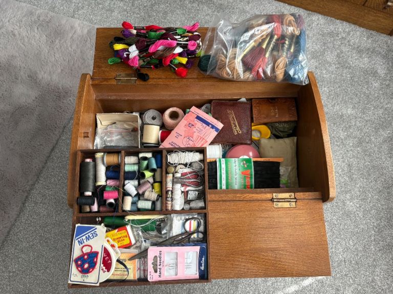 Vintage sewing box & contents 