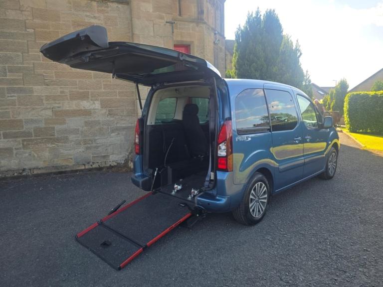 2016 Peugeot Partner Tepee 1.6 BlueHDi 100 Allure = Wheelchair Accessible Vehicle MPV Diesel Manual