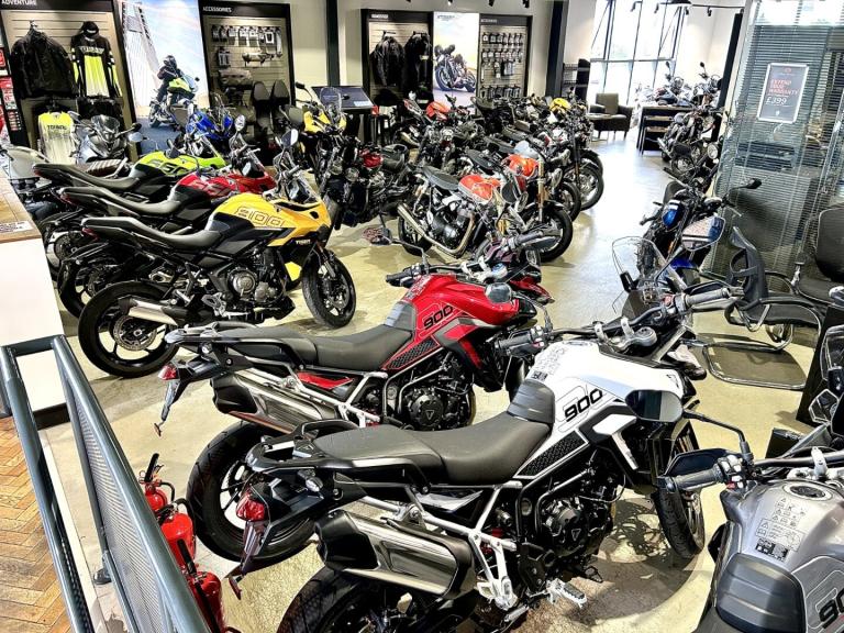 2018 Triumph SPEED Speed Triple R (16MY) PETROL Manual