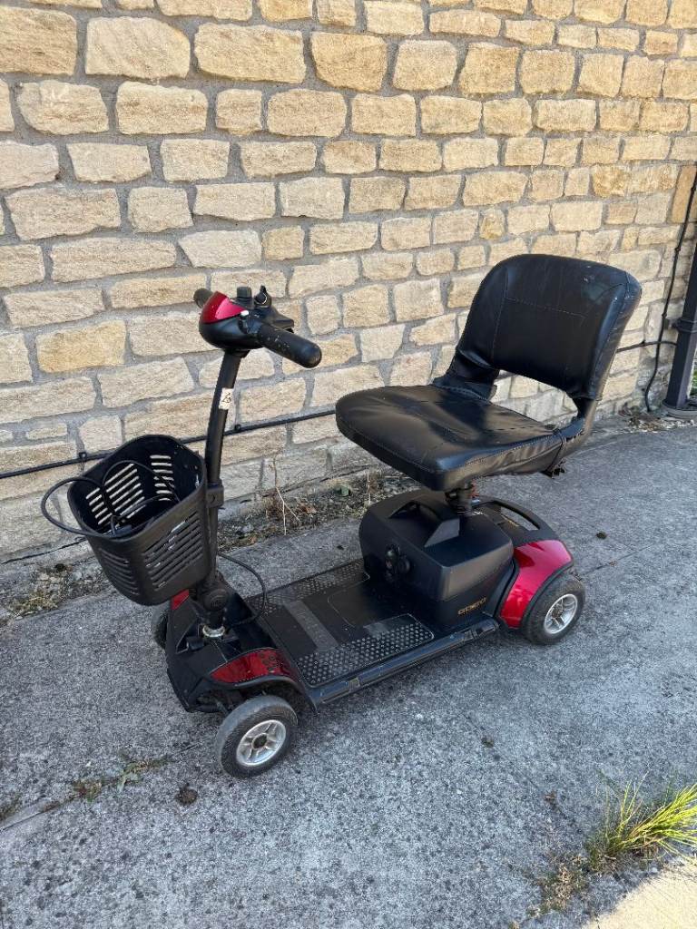 Mobility Scooter - Pride GoGo Elite Traveller