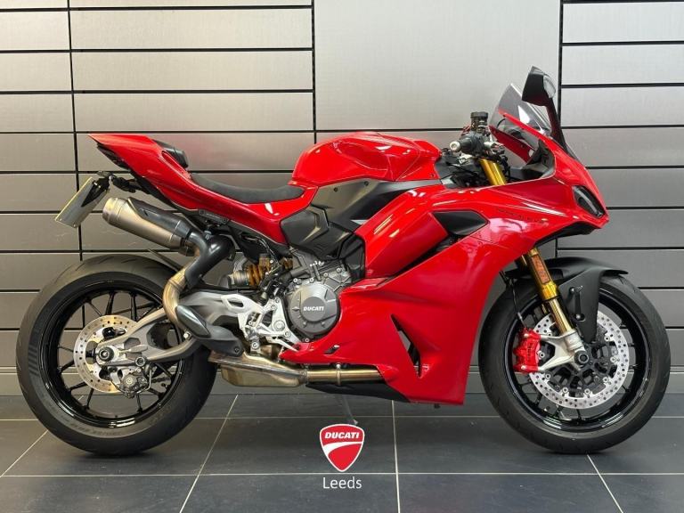 2025 Ducati Panigale V2 S