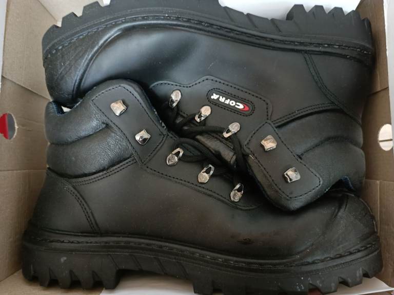Safety boots UK 11 New