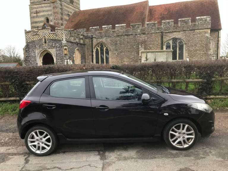 ULEZ FREE MAZDA 2 1.3 TAMURA £35 A YEAR ROAD TAX 9 MONTHS MOT (SAME AS FORD FIESTA) CHEAP TO INSURE