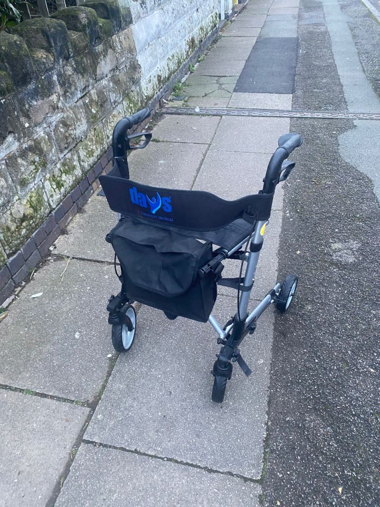 DAYS Mobility Walker 