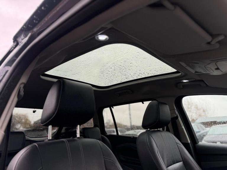 2011 Ford Grand C-Max 1.6 TDCi Titanium Euro 5 5dr MPV Diesel Manual