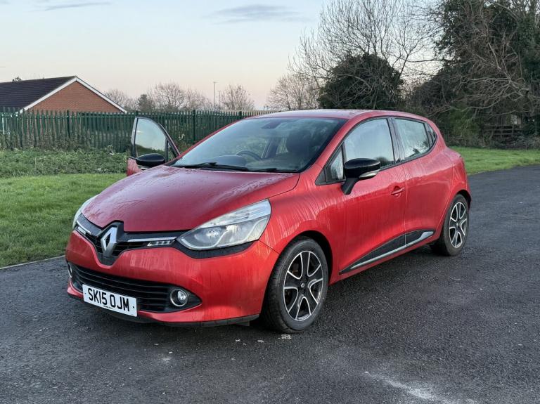 RENAULT CLIO 1.2 Dynamique MediaNav 1.2 16V 75 2015