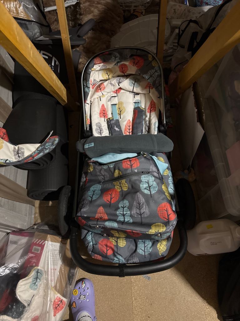 Cosatto Giggle 3 travel system - hare wood