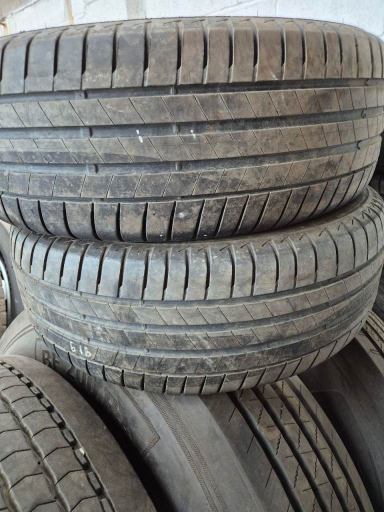 4x 225/60/17 tyres