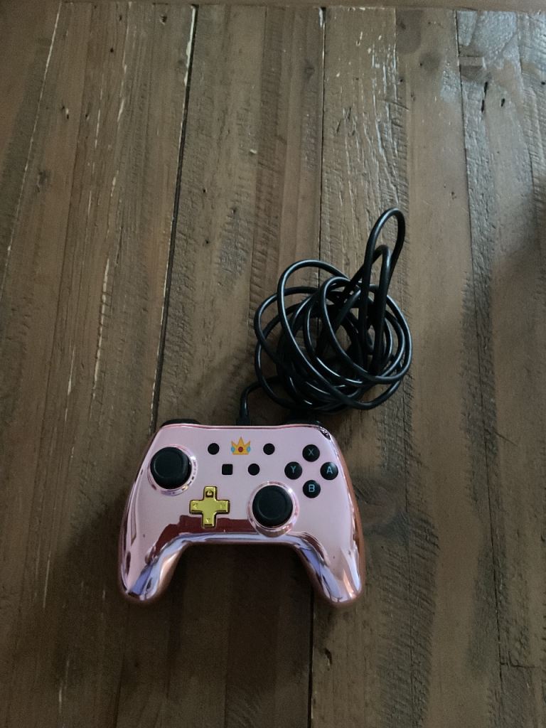 Princess peach chrome pink wired control pad