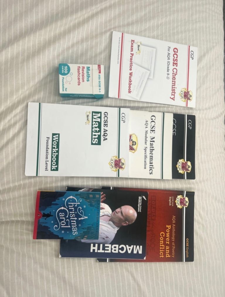 GCSE revision books 
