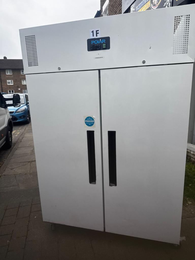 Commercial double door freezer like new excellent condition 