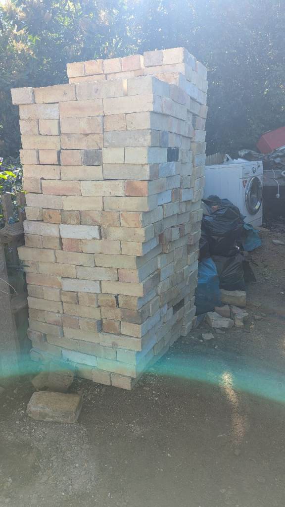 Gault bricks and multi fault bricks 
