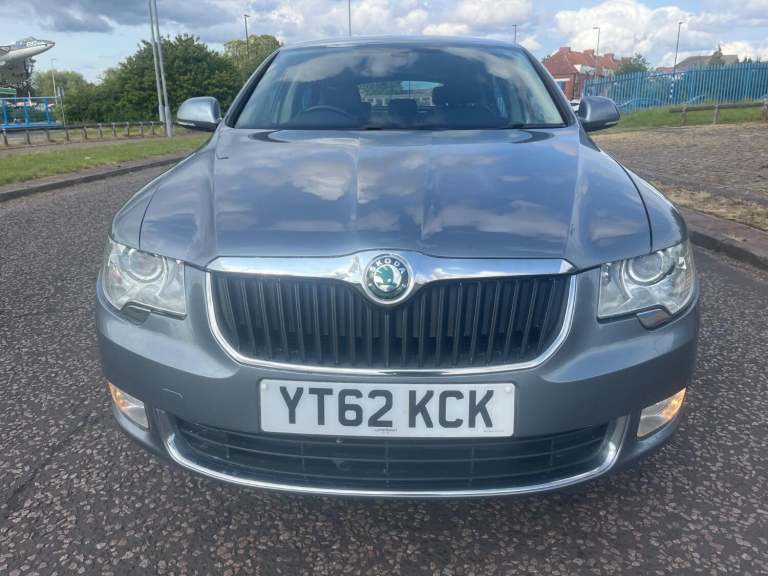 SKODA SUPERB 2.0 TDI Elegance 2012