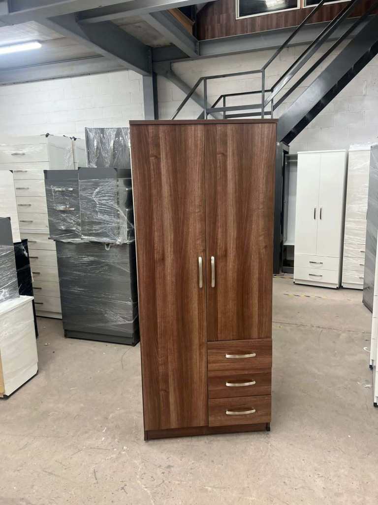 Spacious Brand New Wardrobes – 2 to 10 Door Wardrobes