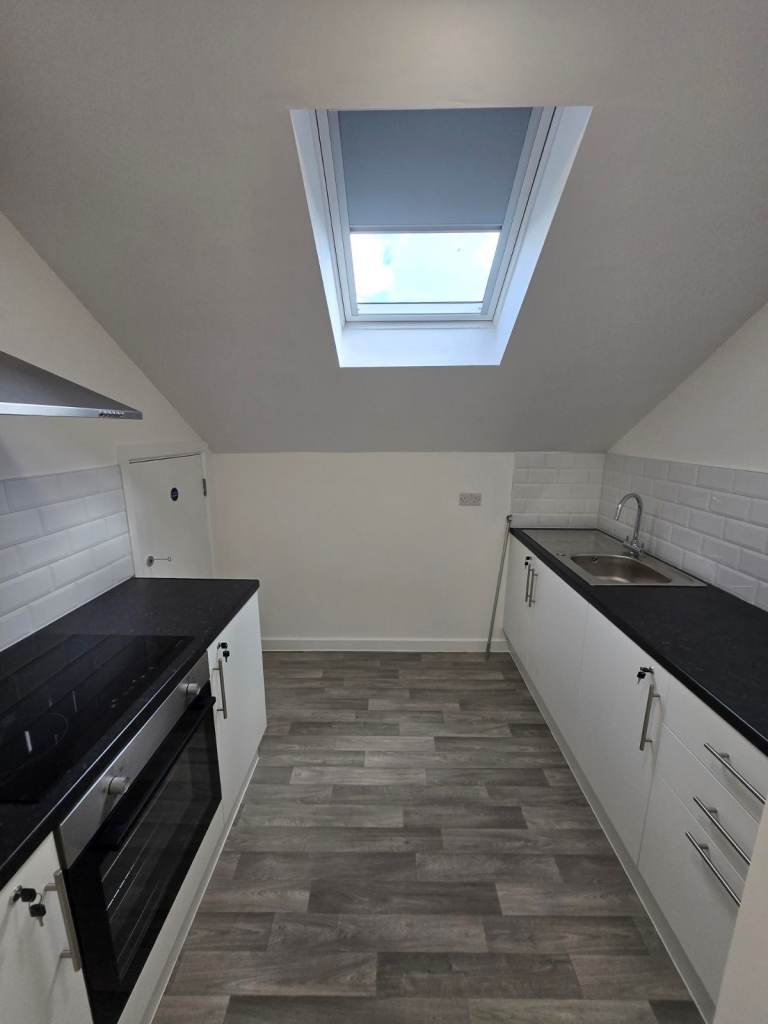 DSS / UC WELCOME – MODERN SELF-CONTAINED EN-SUITE ROOMS