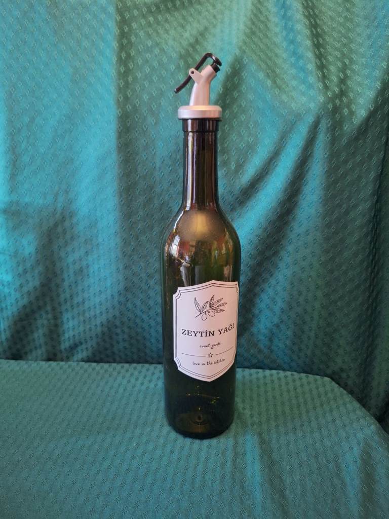 GLASS OIL DISPENSER BOTTLE