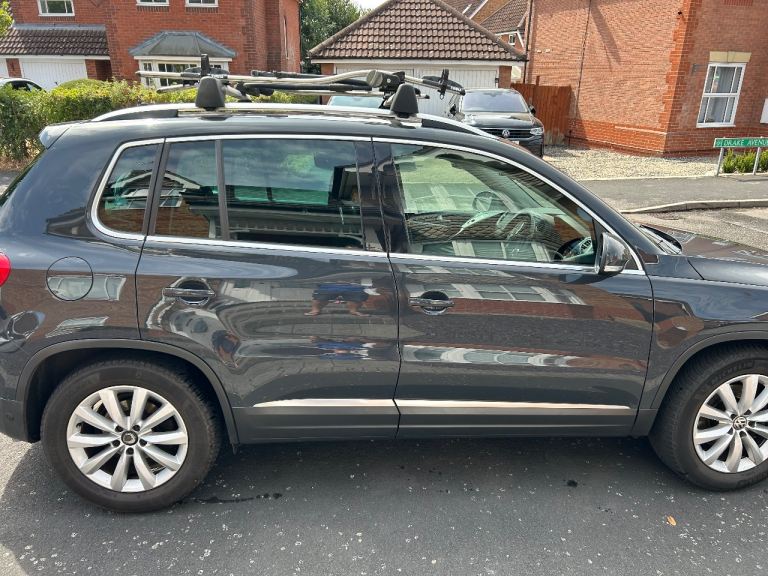 Volkswagen, TIGUAN, Estate, 2014, Manual, 1968 (cc), 5 doors