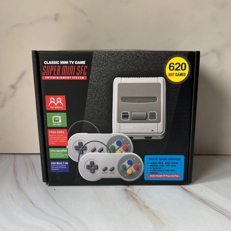 Super Mini SFC 620 Retro Games and 2 Controllers