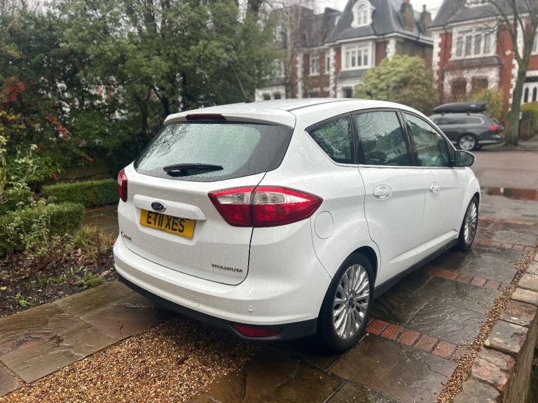 7 seater WANTED Today 
