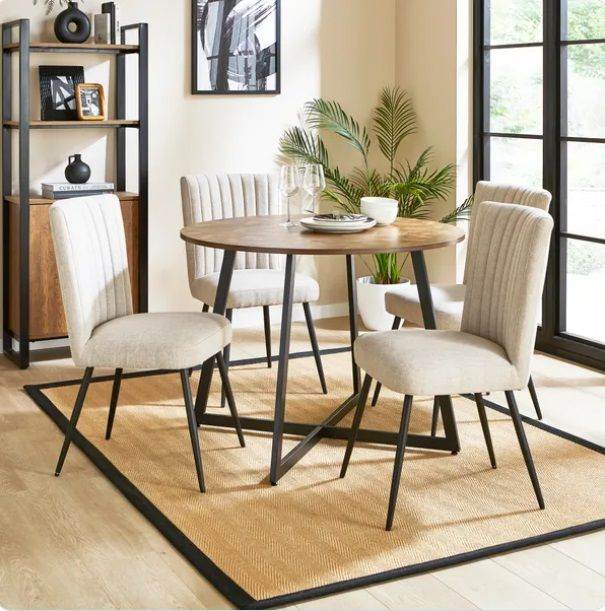 Dunelm Brayden 4 Seater light Wood Round Dining Table