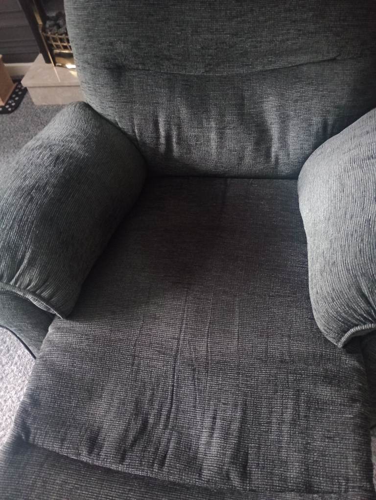 SCS Grey Fabric Recliner Armchair – Good Condition
