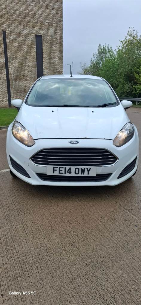 Ford, FIESTA, Hatchback, 2014, Manual, 1498 (cc), 5 doors