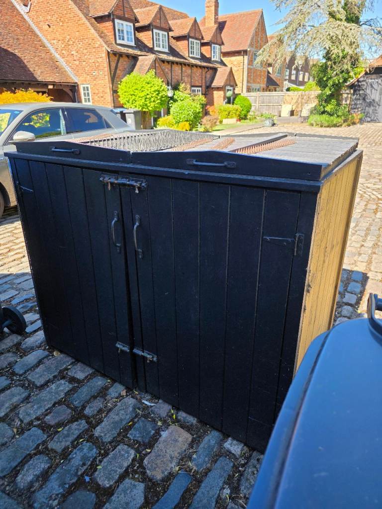 Bin Storage