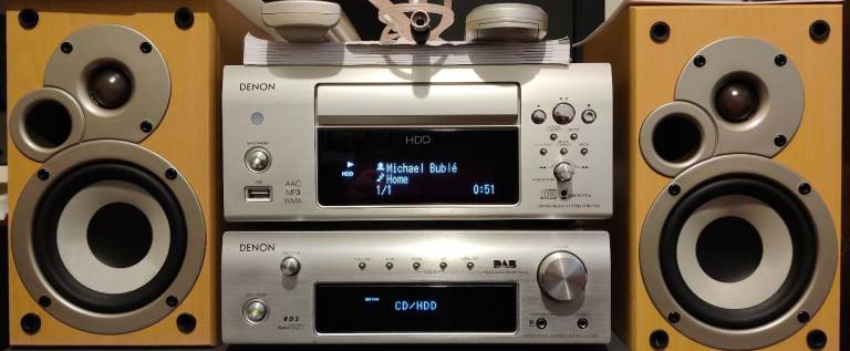 HIGH QUALITY HI-FI DENON CD/HDD CHR-F103; RECEIVER DRA-F102DAB; SPEAKERS SC-M50