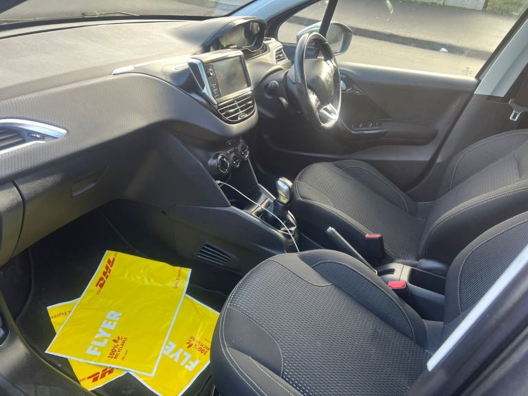 PEUGEOT 208 ALLURE PREMIUM 2019 ONLY  45K MILES  WITH EXCELLENT CONDITION 