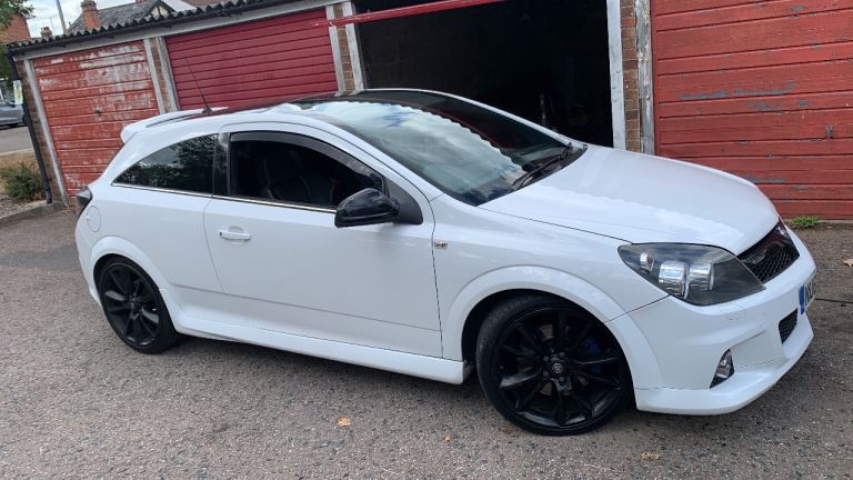 ARTIC VXR VARY RARE Vauxhall, ASTRA, Hatchback, 2010, Manual, 1998 (cc), 3 doors