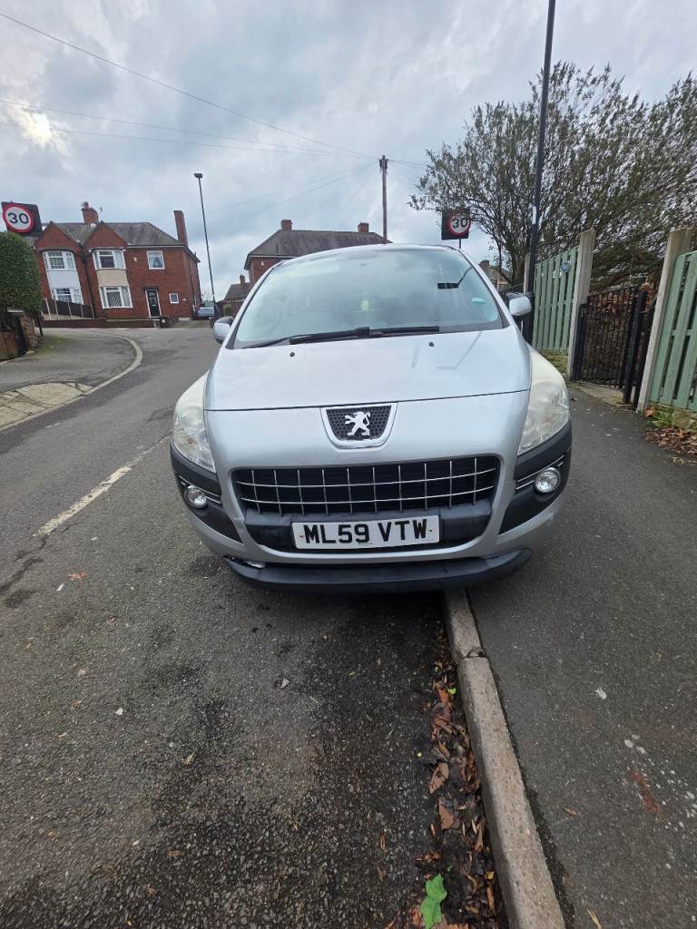 Peugeot, 3008, Hatchback, 2009, Manual, 1560 (cc), 5 doors