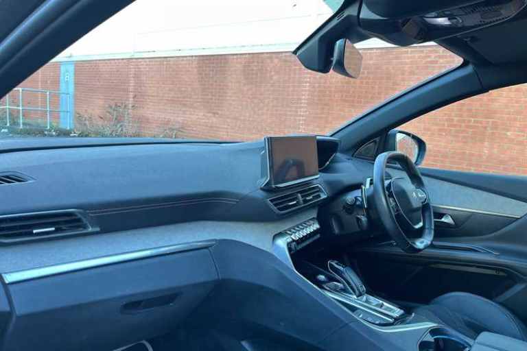 2021 Peugeot 3008 1.2 PureTech GT 5dr EAT8 HATCHBACK PETROL Automatic