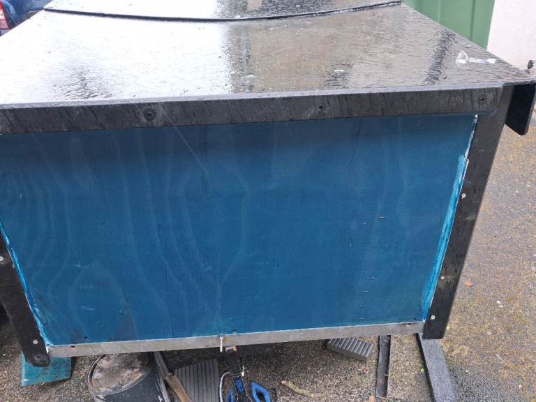 5x3 box trailer. Galvanised chasis 