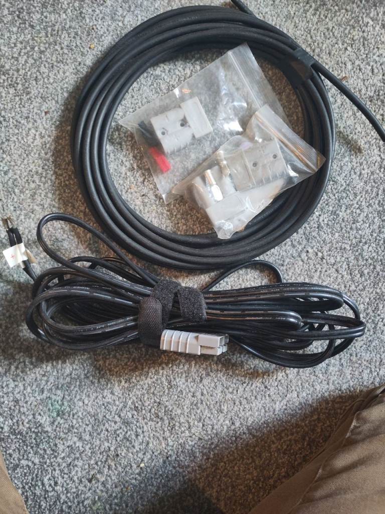 Various Solar Cabling and Connectors - New, Unused