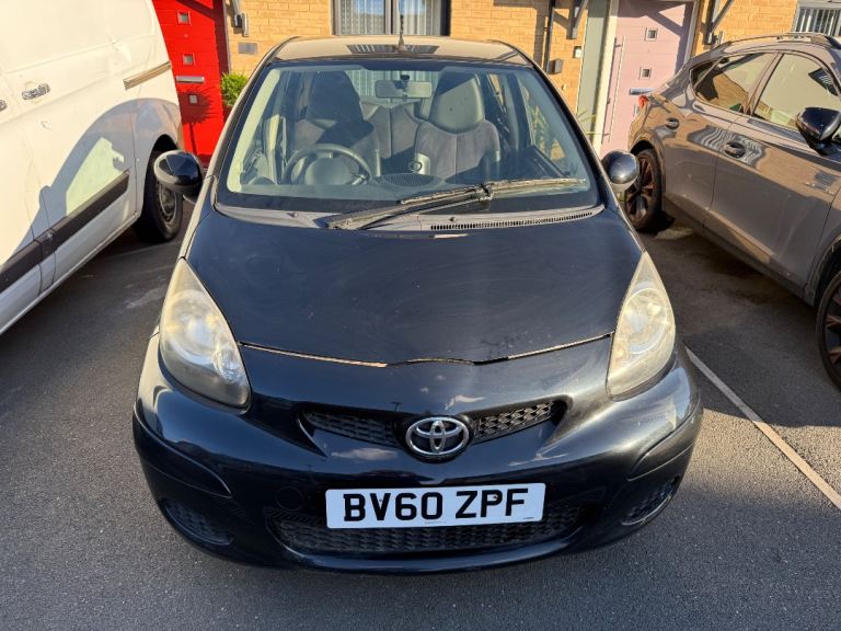 Toyota, AYGO, Hatchback, 2010, Manual, 998 (cc),  5 doors Cat S 