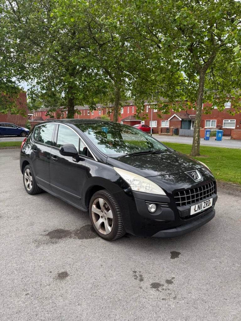 Peugeot, 3008, Hatchback, 2011, Semi-Auto, 1560 (cc), 5 doors