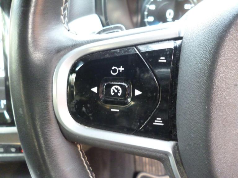 2020 Volvo V90 2.0 D4 R-Design Plus Auto Euro 6 (s/s) 5dr ESTATE Diesel Automatic