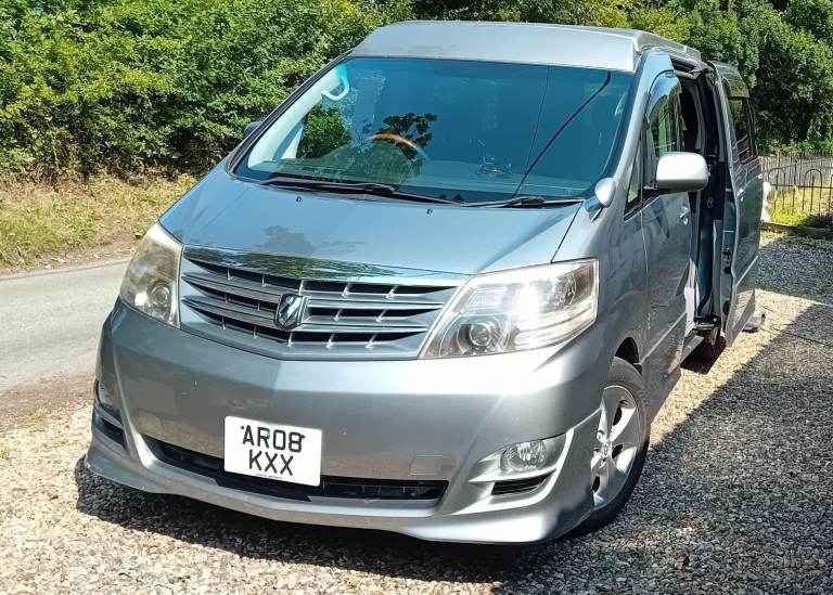 HARDLY USED  PRISTINE 2008 TOYOTA ALPHARD c/w NEAR NEW COLEMANS AWNING WITH BEDROOM
