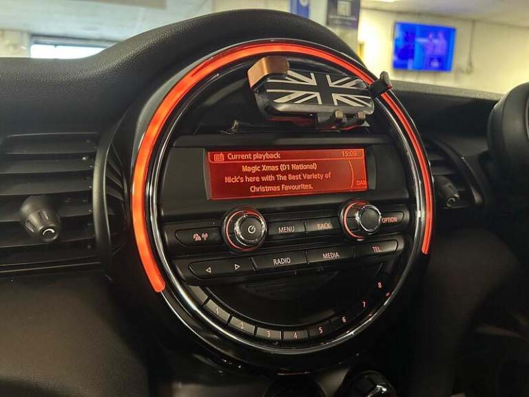 2017 MINI Hatch 1.5 Cooper Hatchback 3dr Petrol Manual Euro 6 (s/s) (136 ps) Hatchback Petrol Manual