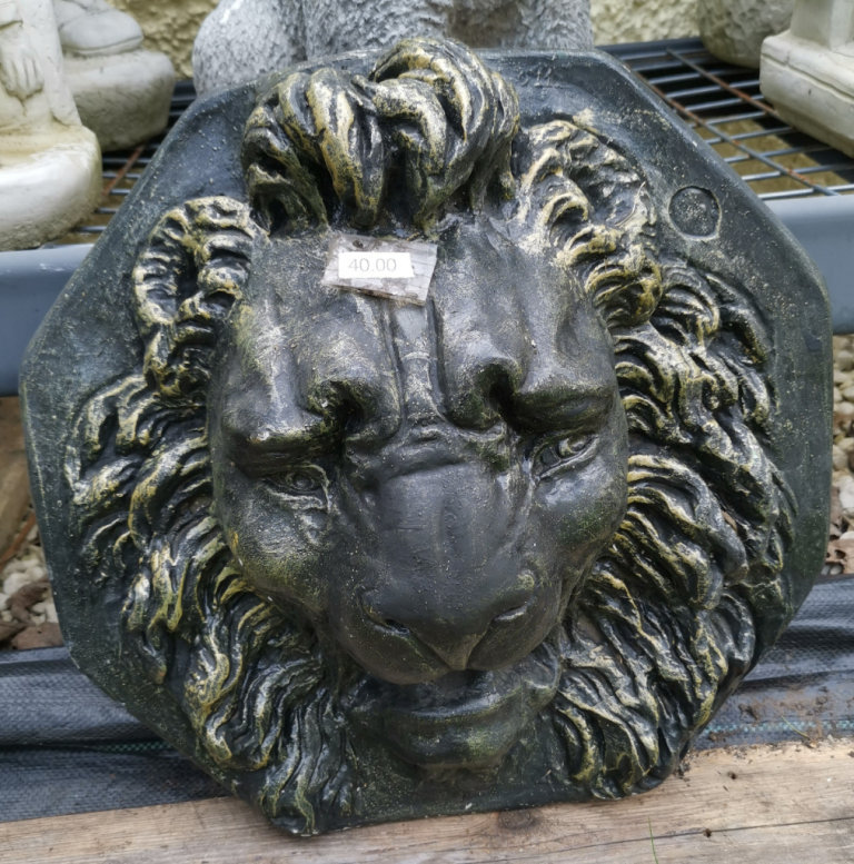  Water Fountain Lion Head - Concrete