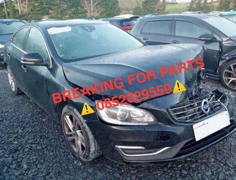 🟢 2016 VOLVO S60 ⚠️BREAKING FOR PARTS